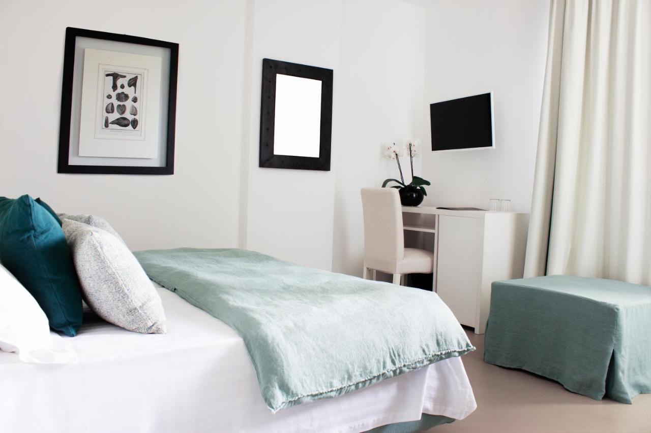 Hotel Mediterraneo Suite&Residence ลิโดดิเยโซโล ภายนอก รูปภาพ