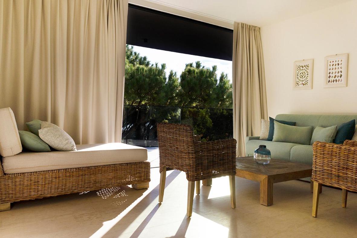 Hotel Mediterraneo Suite&Residence ลิโดดิเยโซโล ภายนอก รูปภาพ