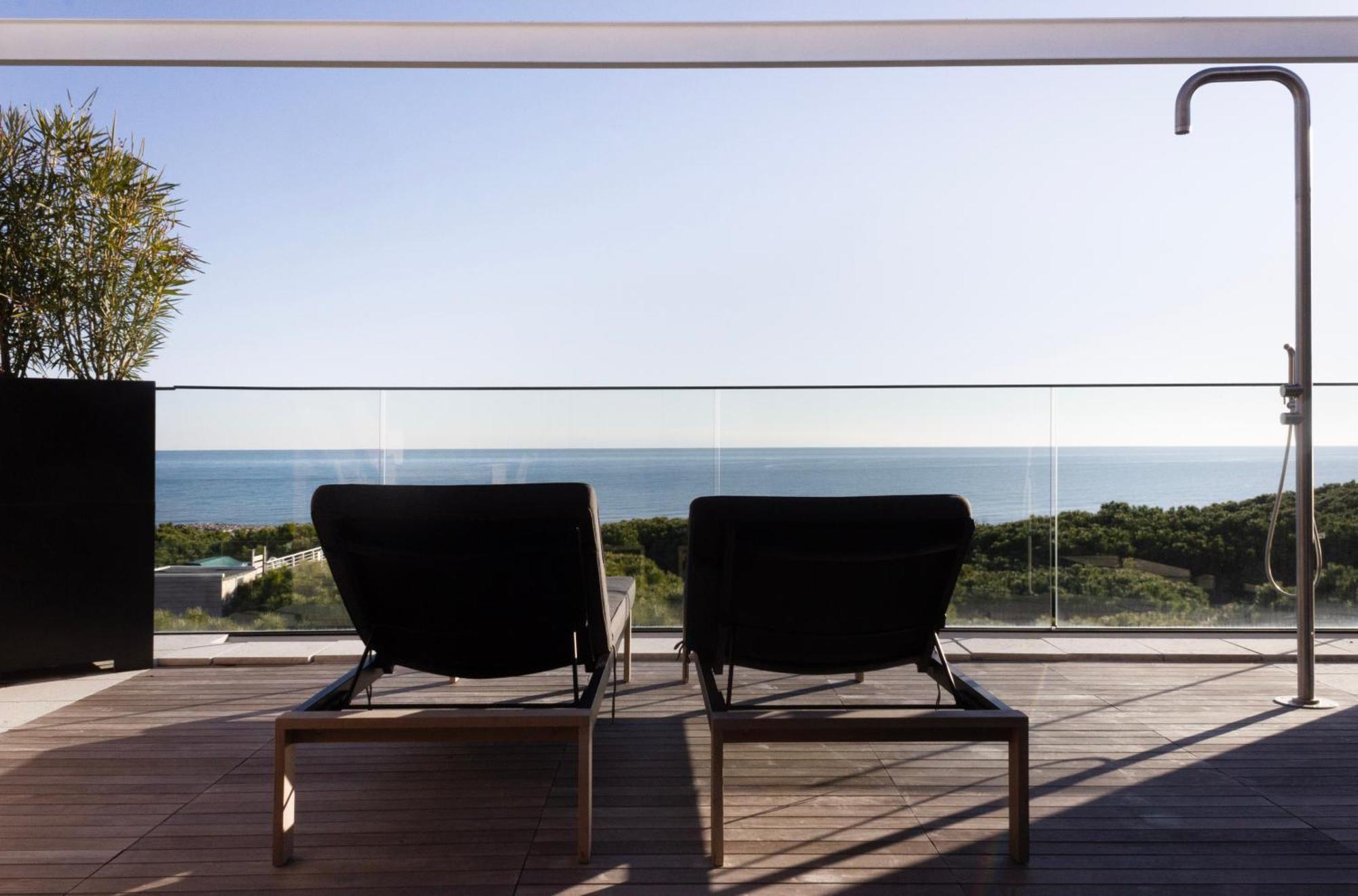 Hotel Mediterraneo Suite&Residence ลิโดดิเยโซโล ภายนอก รูปภาพ