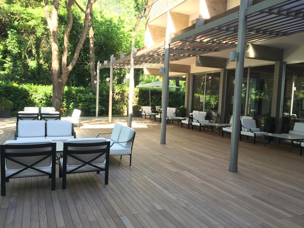 Hotel Mediterraneo Suite&Residence ลิโดดิเยโซโล ภายนอก รูปภาพ